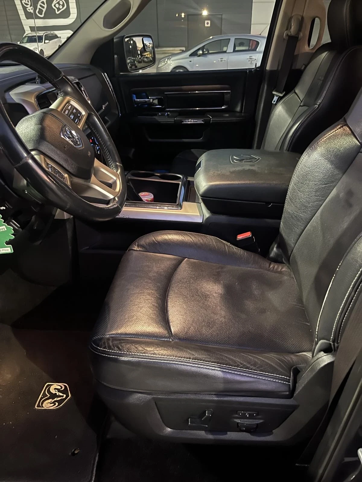 Dodge RAM 1500 Laramie EcoDiesel 3.0 | Mobile.bg   4