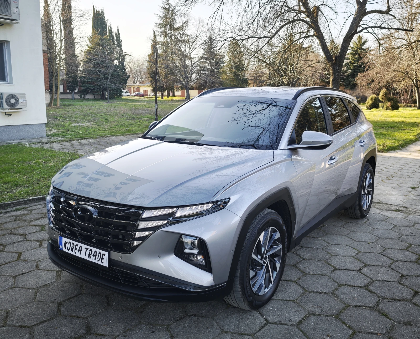 Hyundai Tucson 2.0 CRDI, снимка 8 - Автомобили и джипове - 53827955