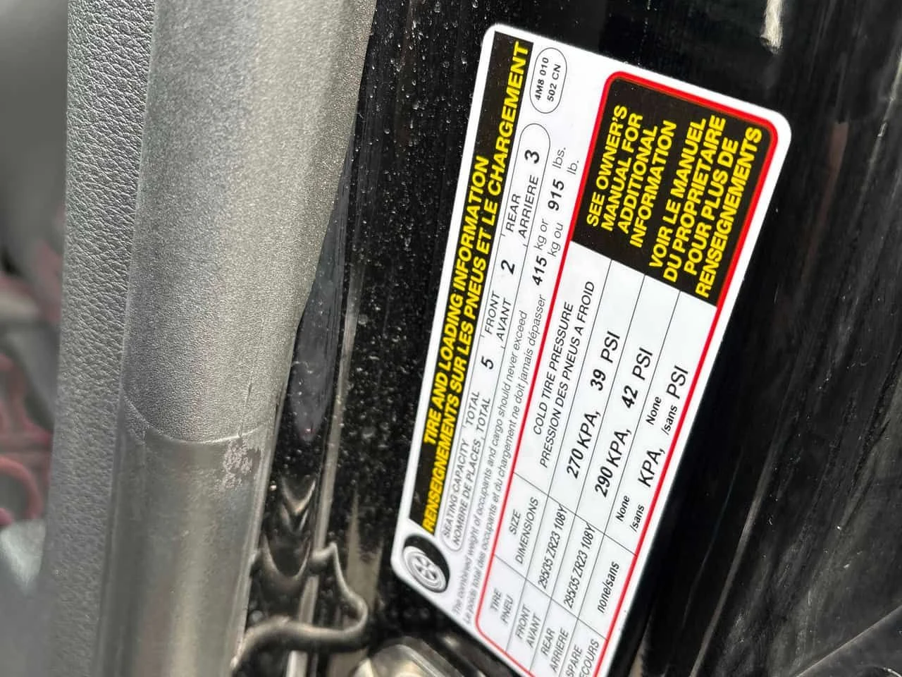 Audi RSQ8 * ДИСТРОНИК * 360 * ПРЕДСТАВИТЕЛСТВО * ОБДУХВАНЕ, снимка 10 - Автомобили и джипове - 53891753