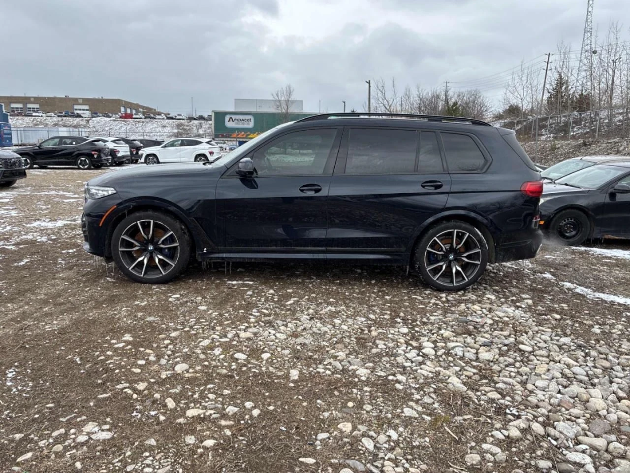 BMW X7 M-pkg* Distronic* Harmon/Kardon* Подгрев* 360Камер, снимка 3 - Автомобили и джипове - 54011456