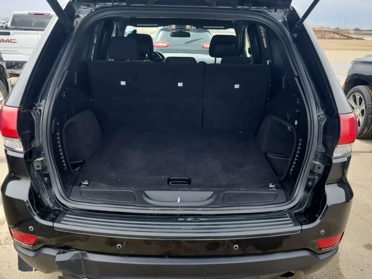 Jeep Grand cherokee * LAREDO * CARFAX * ��� ��������� *  | Mobile.bg � ����������� 12