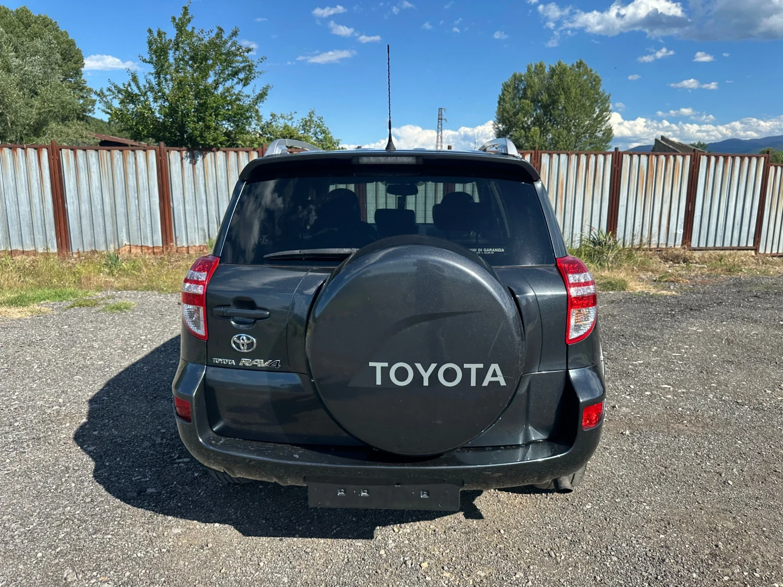 Toyota Rav4 RAV4 2.2 D-4D  EXECUTIVE / НАПЪЛНО ОБСЛУЖЕНА /4х4/, снимка 5 - Автомобили и джипове - 54922243