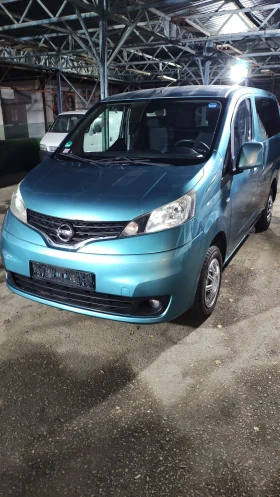  Nissan NV200