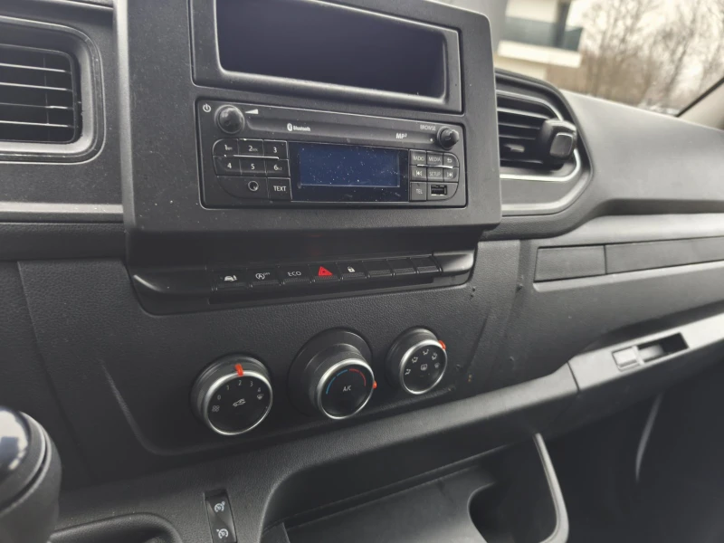 Renault Master 28.12.2022//* ЛИЗИНГ%* * ДВОЙНА КАБИНА//* НОВИ ГУМ, снимка 9 - Бусове и автобуси - 53176997