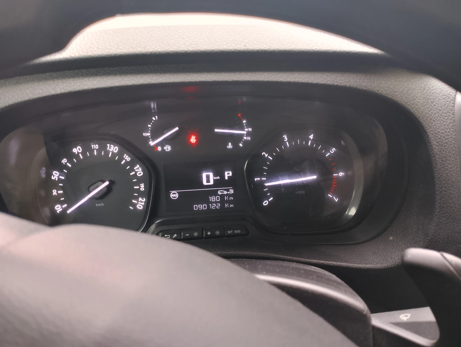 Peugeot Expert 2L HDI - изображение 5