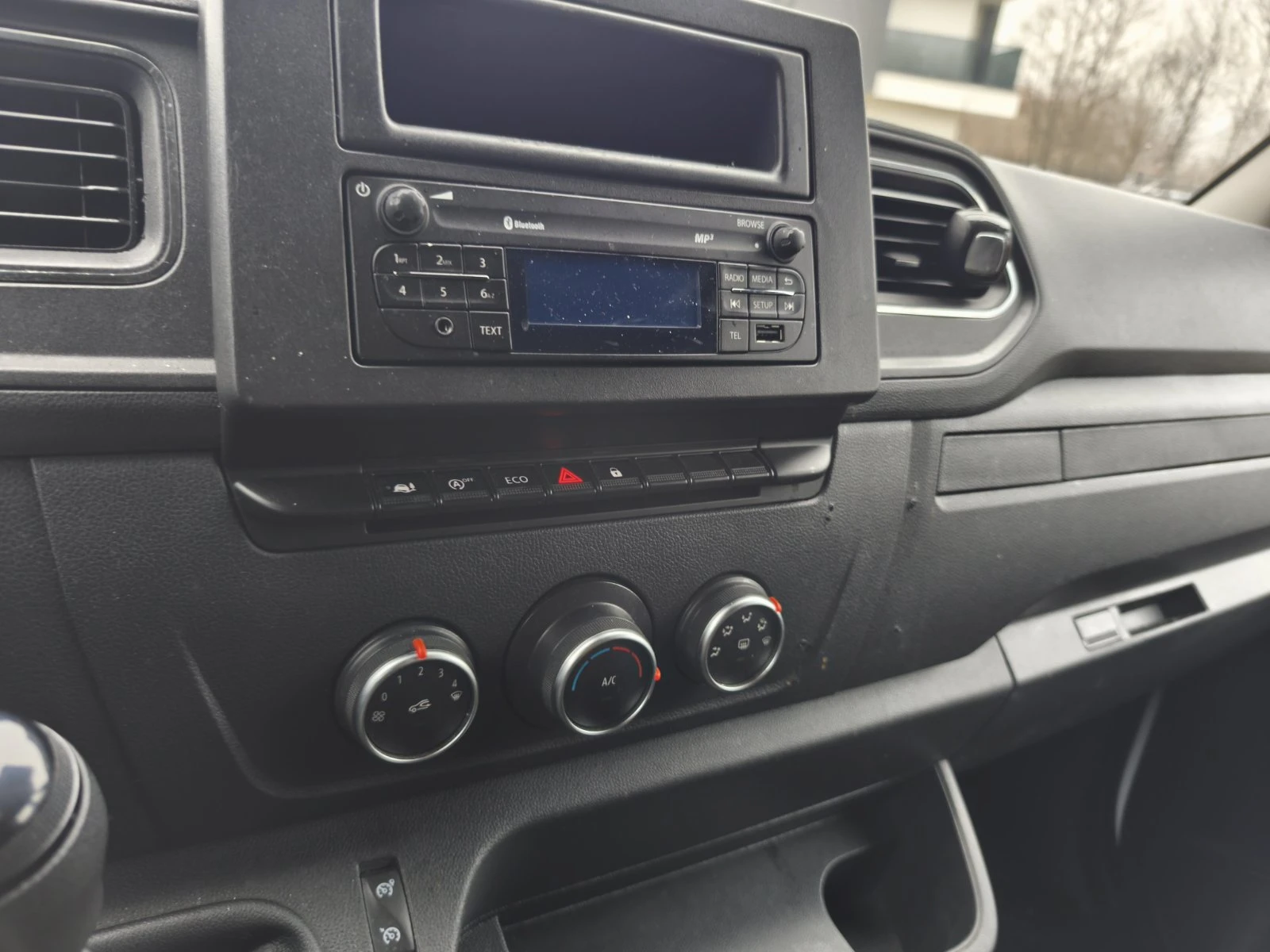 Renault Master 28.12.2022//* ЛИЗИНГ%* * ДВОЙНА КАБИНА//* НОВИ ГУМ - изображение 9