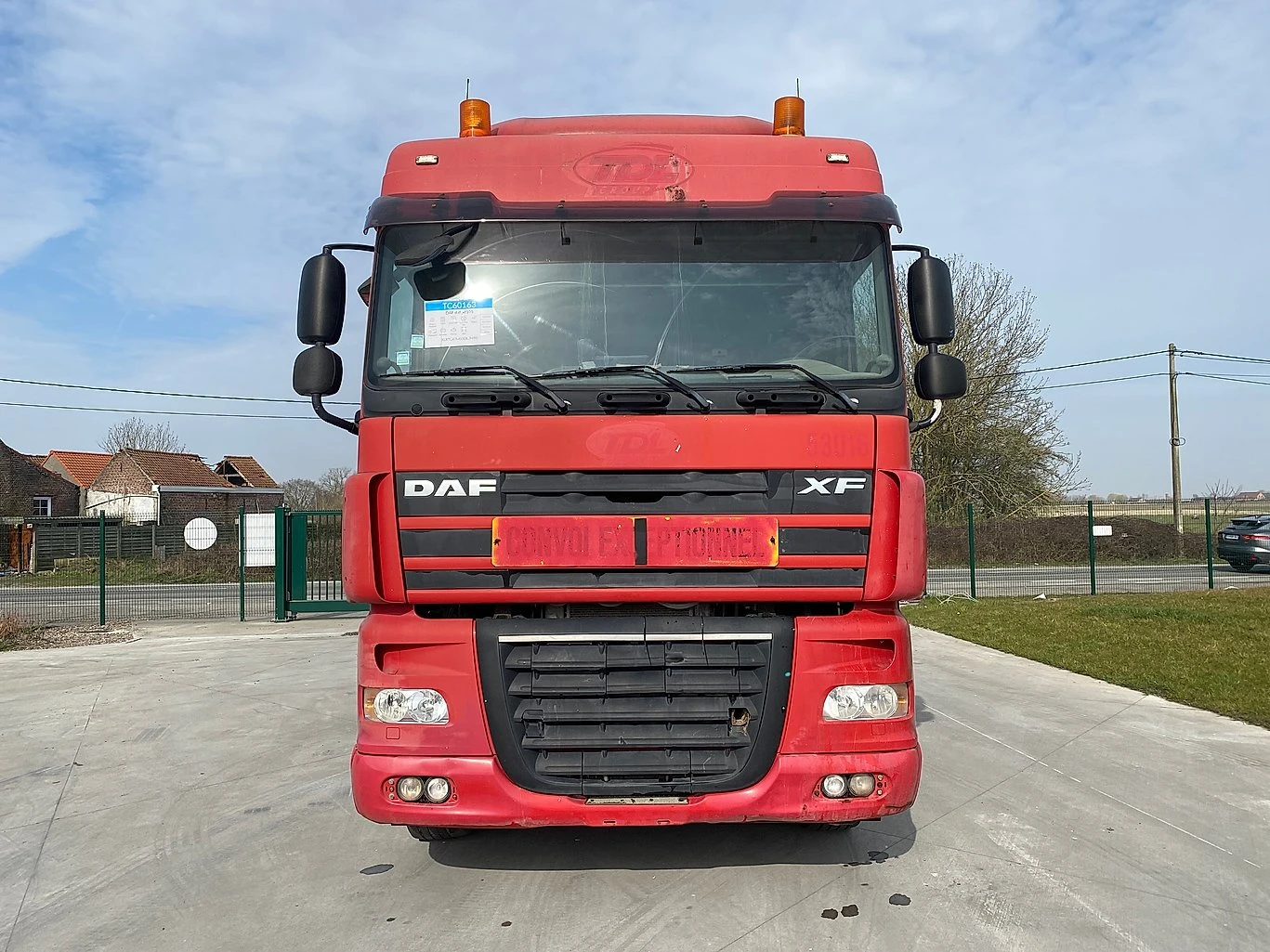 Daf XF 105 410 FT - изображение 2