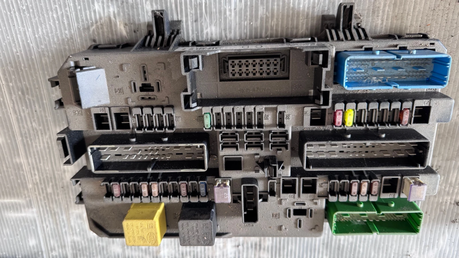 ��������� ����� (������� ����� BSI / BSM ) �� Opel Astra - 13145017 / 5DK008669-30  | Mobile.bg � ����������� 1