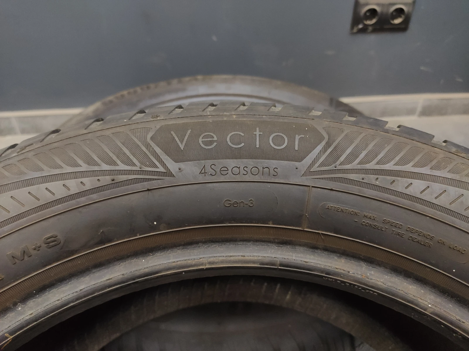  235/55R17 | Mobile.bg   10