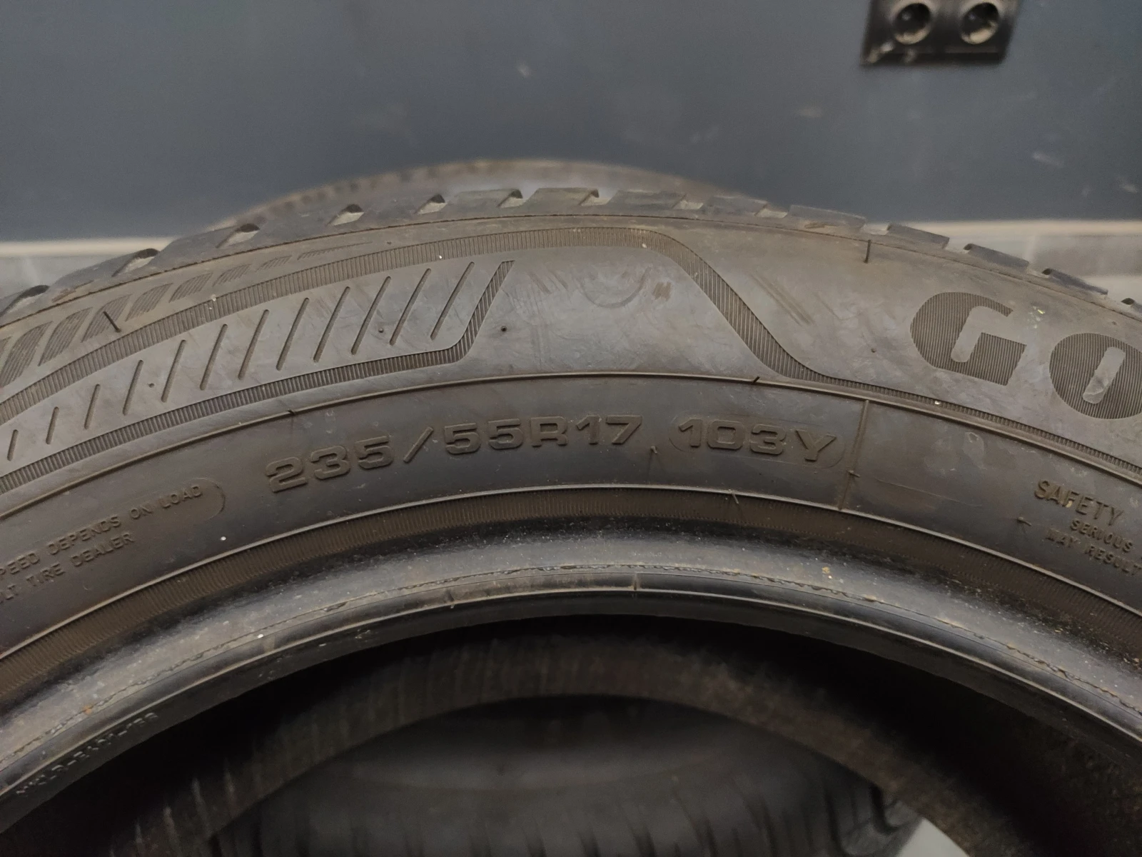  235/55R17 | Mobile.bg   11