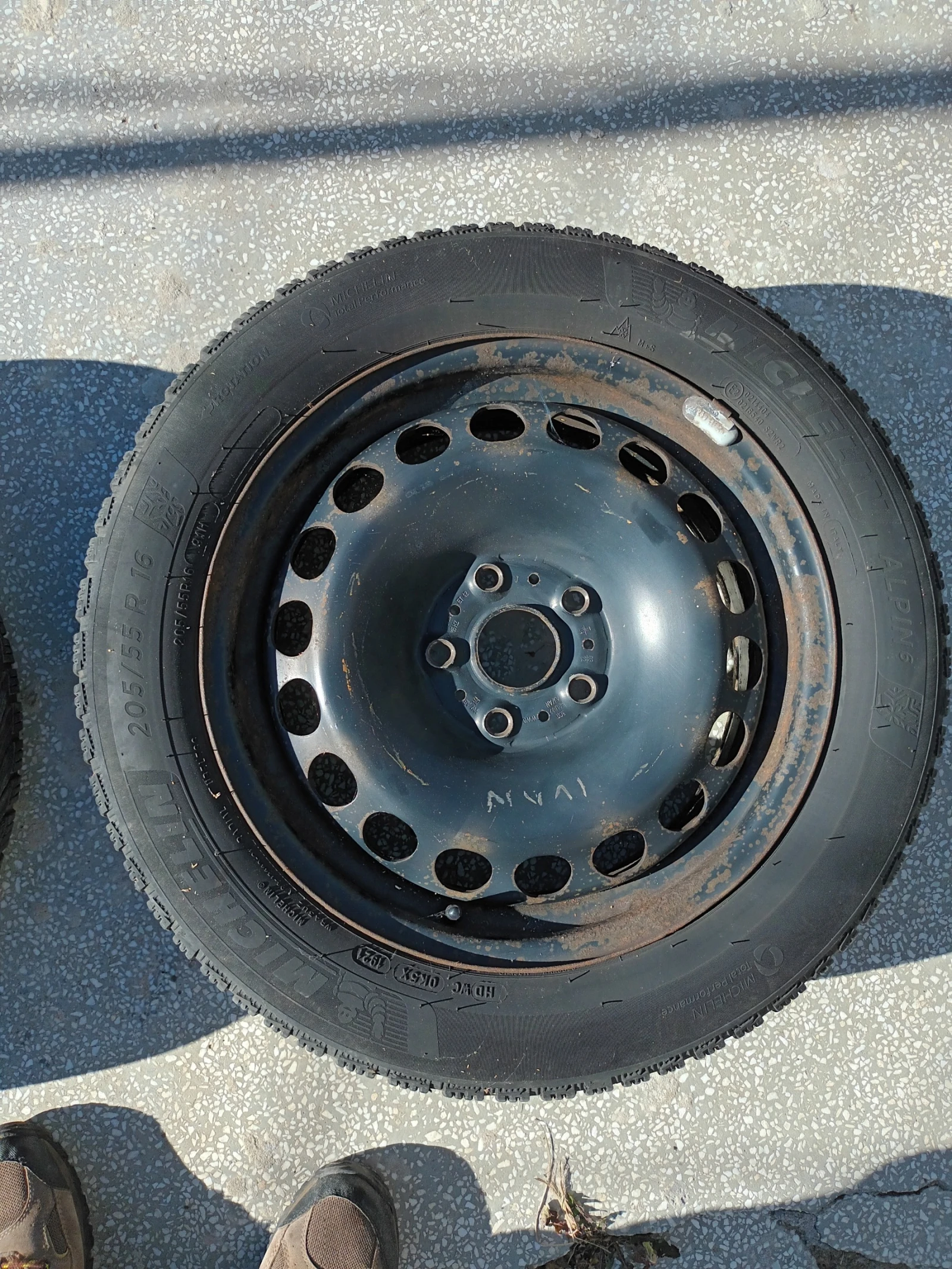 ���� � ������ 205/55R16 �� ����� | Mobile.bg � ����������� 3