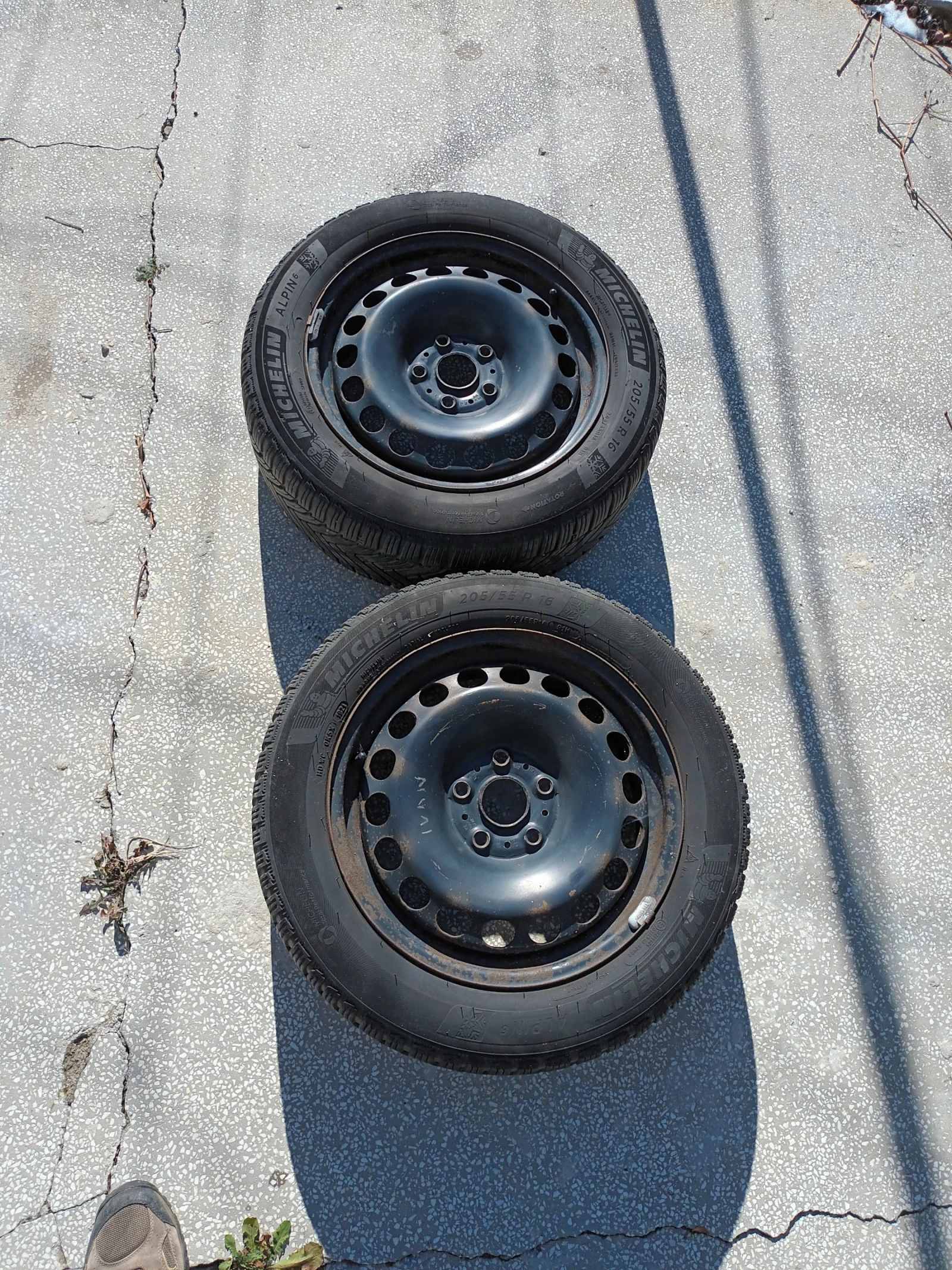 ���� � ������ 205/55R16 �� ����� | Mobile.bg � ����������� 1