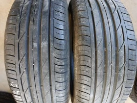 Гуми Летни 225/50R18, снимка 1 - Гуми и джанти - 44396452