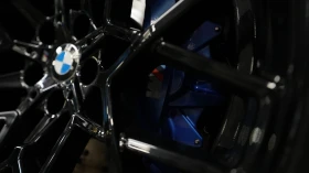 BMW M8 Competition | ПРОЧЕТИ ОПИСАНИЕТО, снимка 6