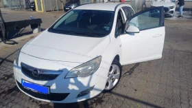     Opel Astra Sport tourer