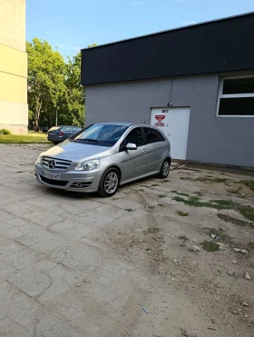 Обява за продажба на Mercedes-Benz B 200 Перфектен ~9 999 лв. - изображение 5