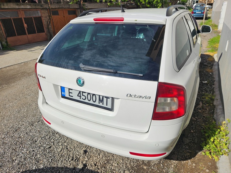 Skoda Octavia, снимка 3 - Автомобили и джипове - 46437280