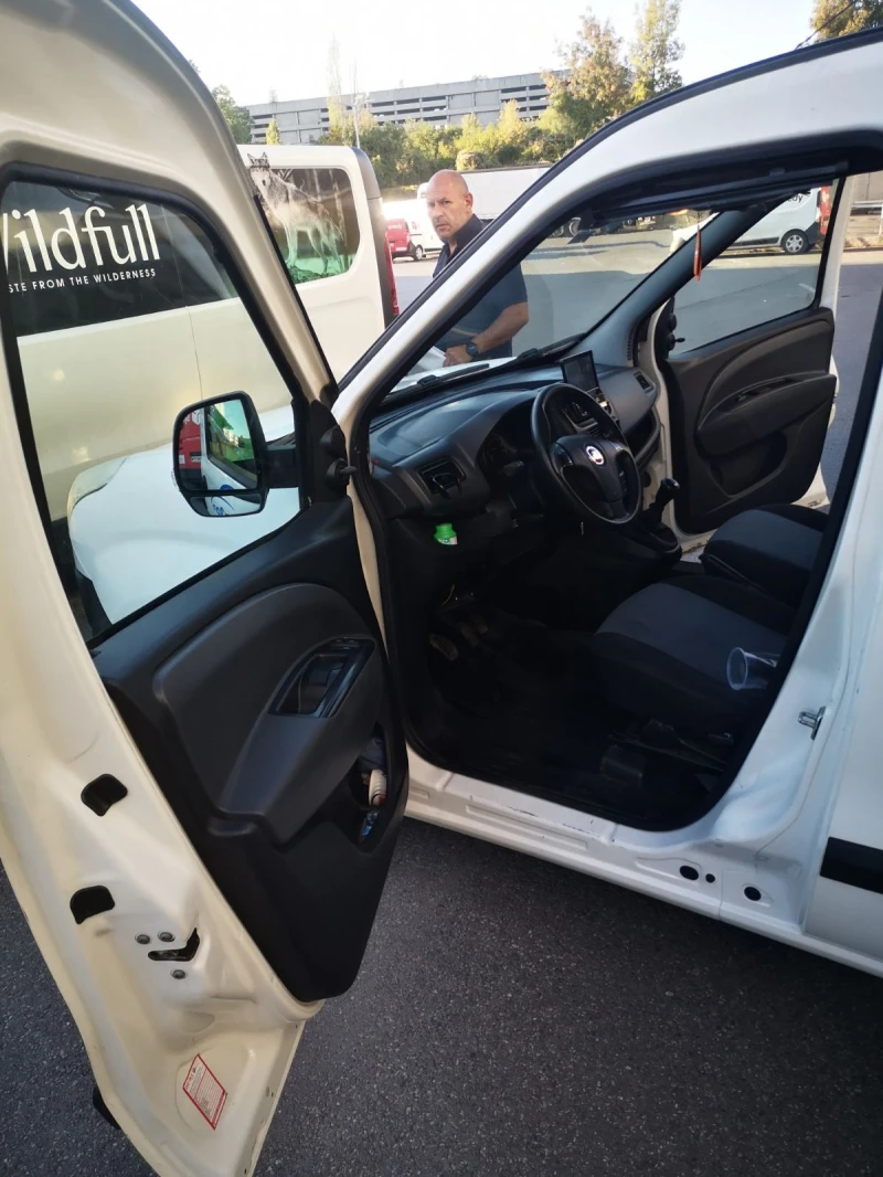 Fiat Doblo 1.3 MULTIJET, снимка 15 - Автомобили и джипове - 48647357