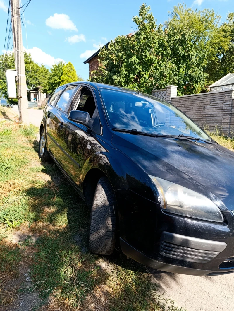 Ford Focus 1.6, снимка 2 - Автомобили и джипове - 48949933