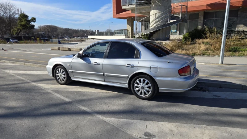 Hyundai Sonata 2.7 V6 173k.c. Газ/Бензин, снимка 4 - Автомобили и джипове - 49416895