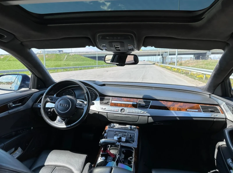 Audi A8 4.2TDI LONG/BUSINESS/PANORAMA/MASSAGE/TV/BOSE, снимка 5 - Автомобили и джипове - 50486211