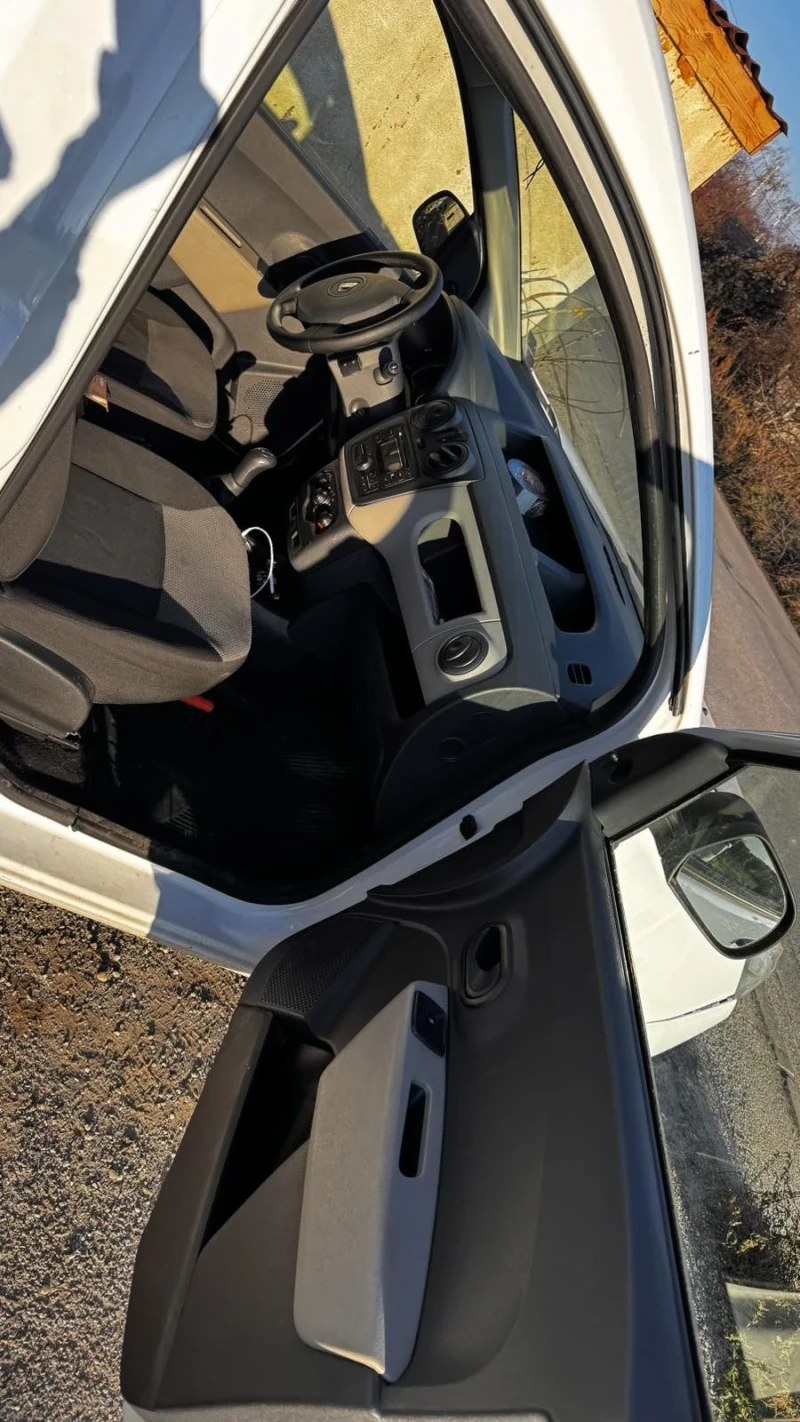 Dacia Dokker, снимка 7 - Автомобили и джипове - 52104684