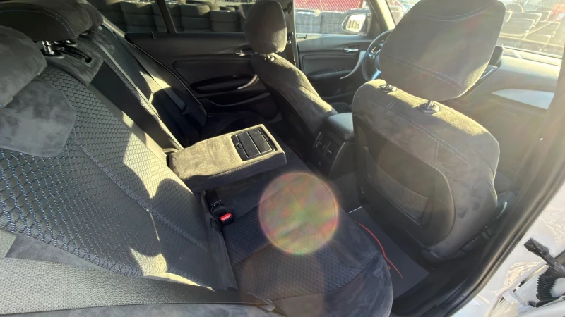 BMW 120 M-Sport Automat Б47 , снимка 13 - Автомобили и джипове - 52976941