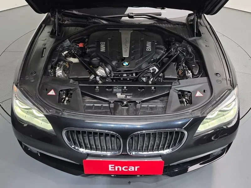 BMW 730, снимка 6 - Автомобили и джипове - 54600940