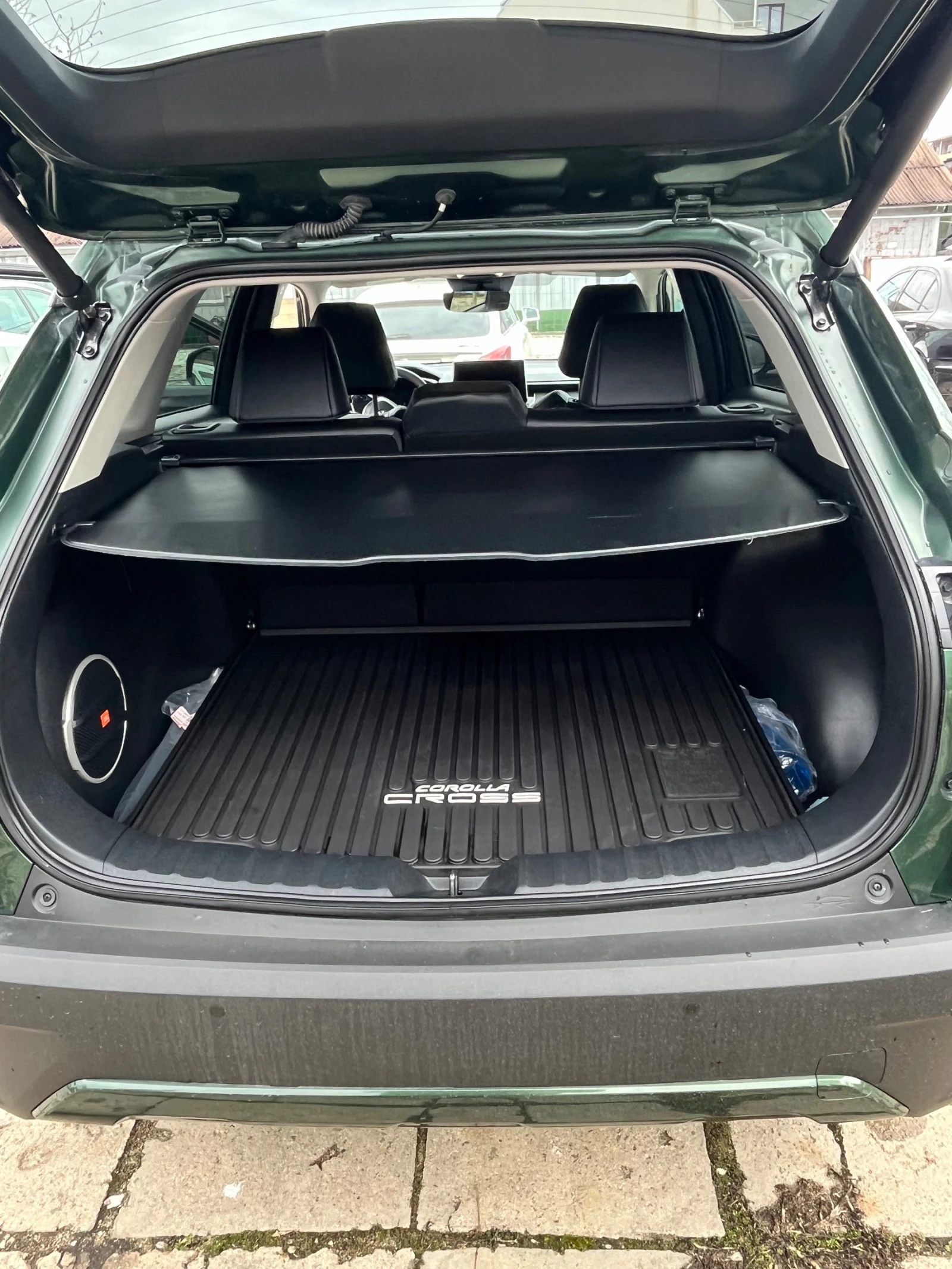 Toyota Corolla Cross XLE - изображение 7