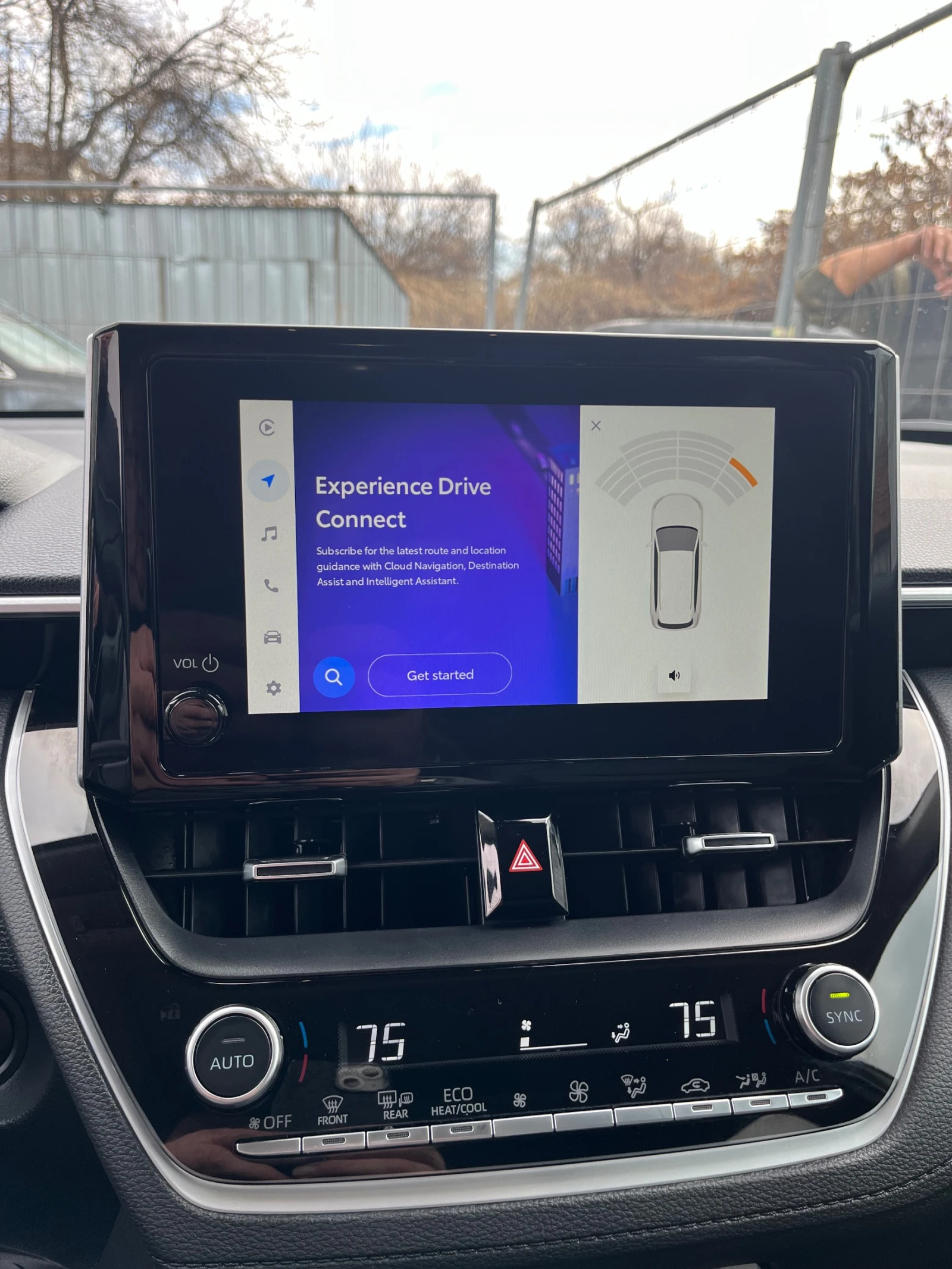 Toyota Corolla Cross XLE - изображение 5