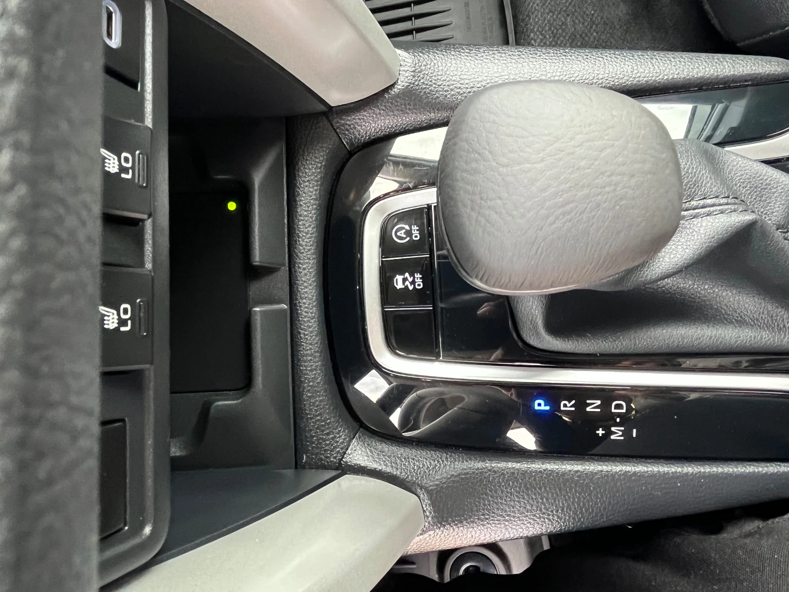 Toyota Corolla Cross XLE | Mobile.bg   14