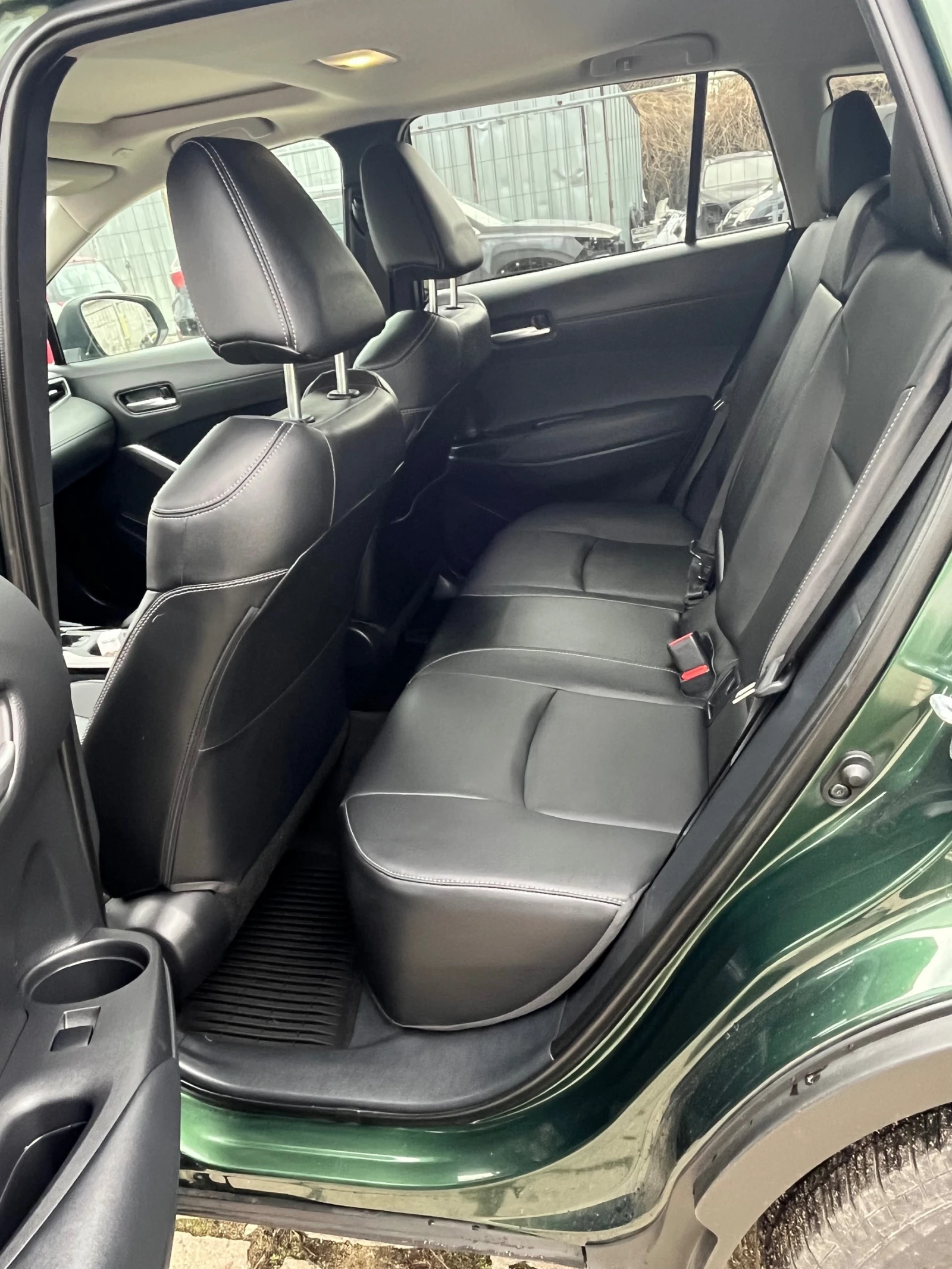 Toyota Corolla Cross XLE | Mobile.bg   17