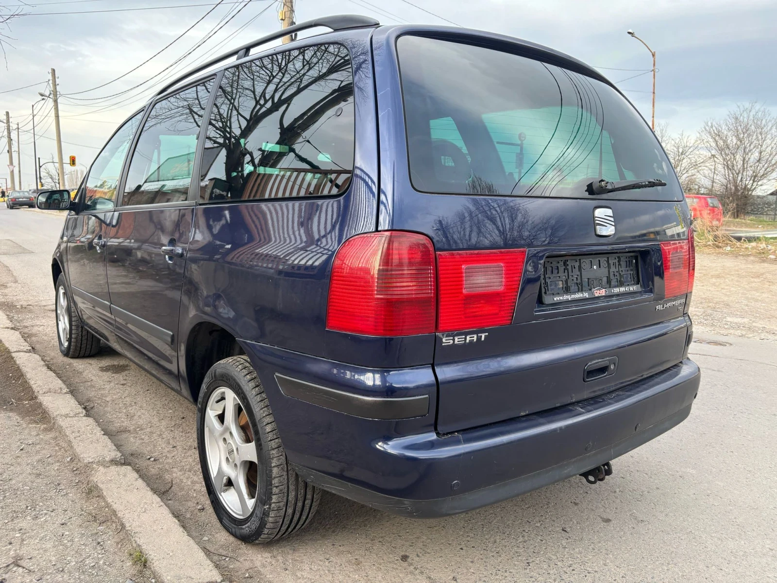 Seat Alhambra 1, 900 TDI EURO4 - изображение 5