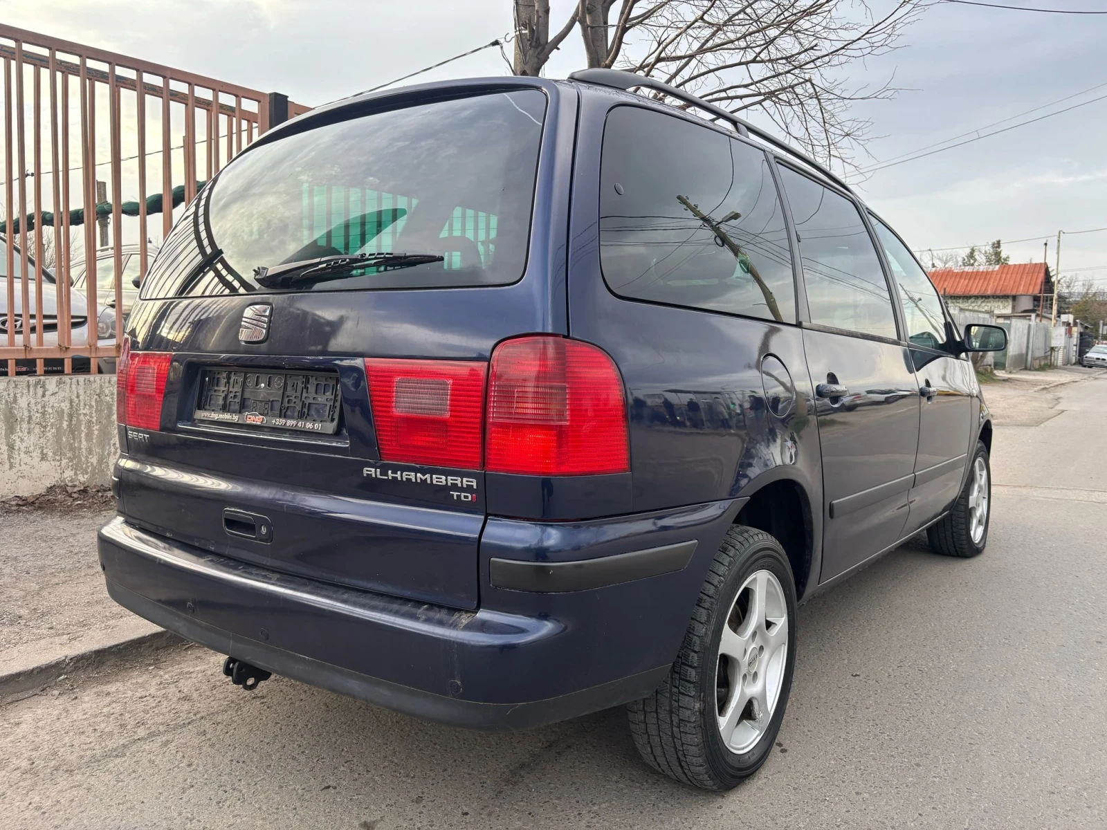 Seat Alhambra 1, 900 TDI EURO4 - изображение 7