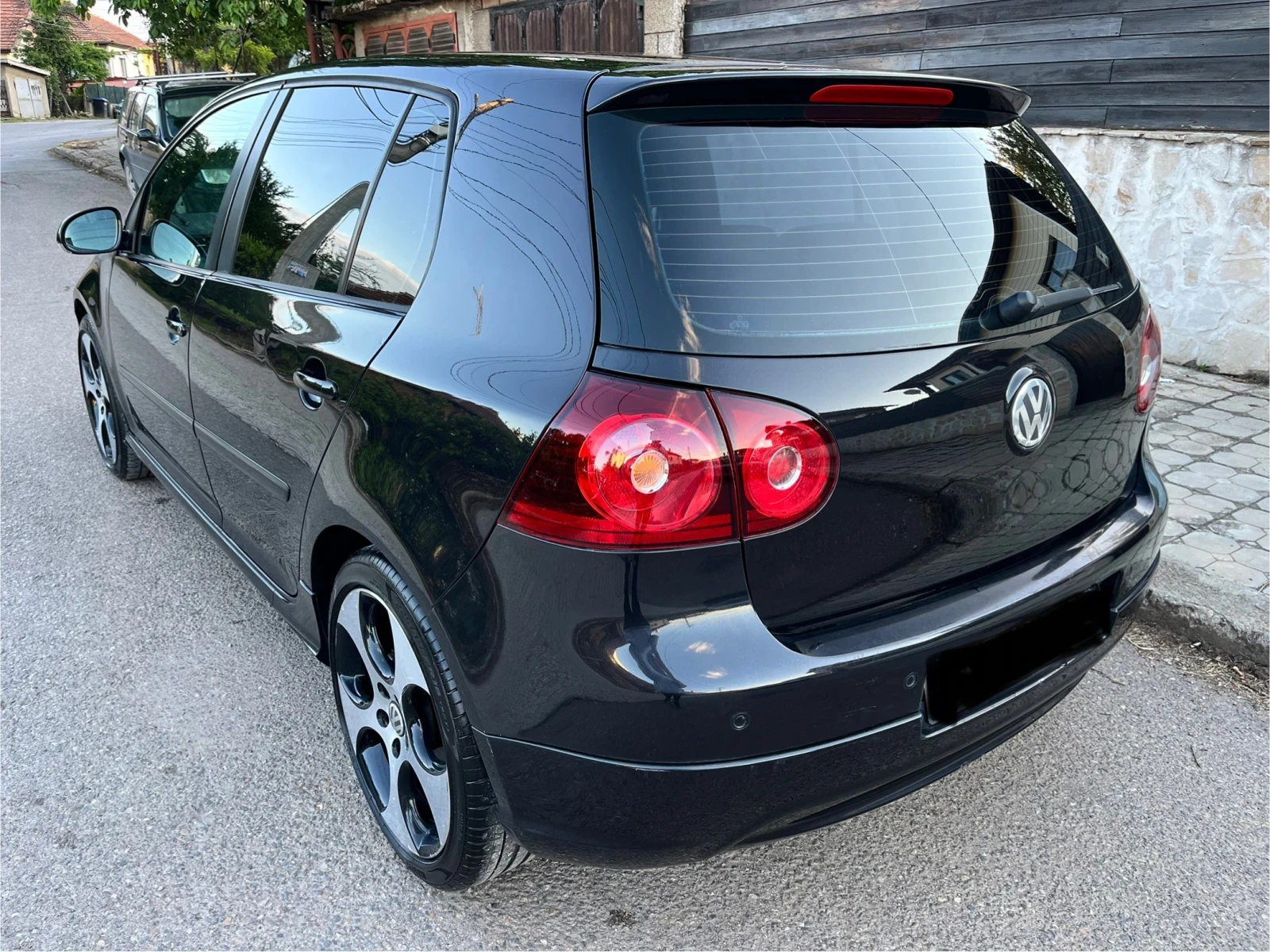 VW Golf BICENTENARY/1.9/BKC/6 ск/GTI PACK/Кожа/Navi/Xenon - изображение 3