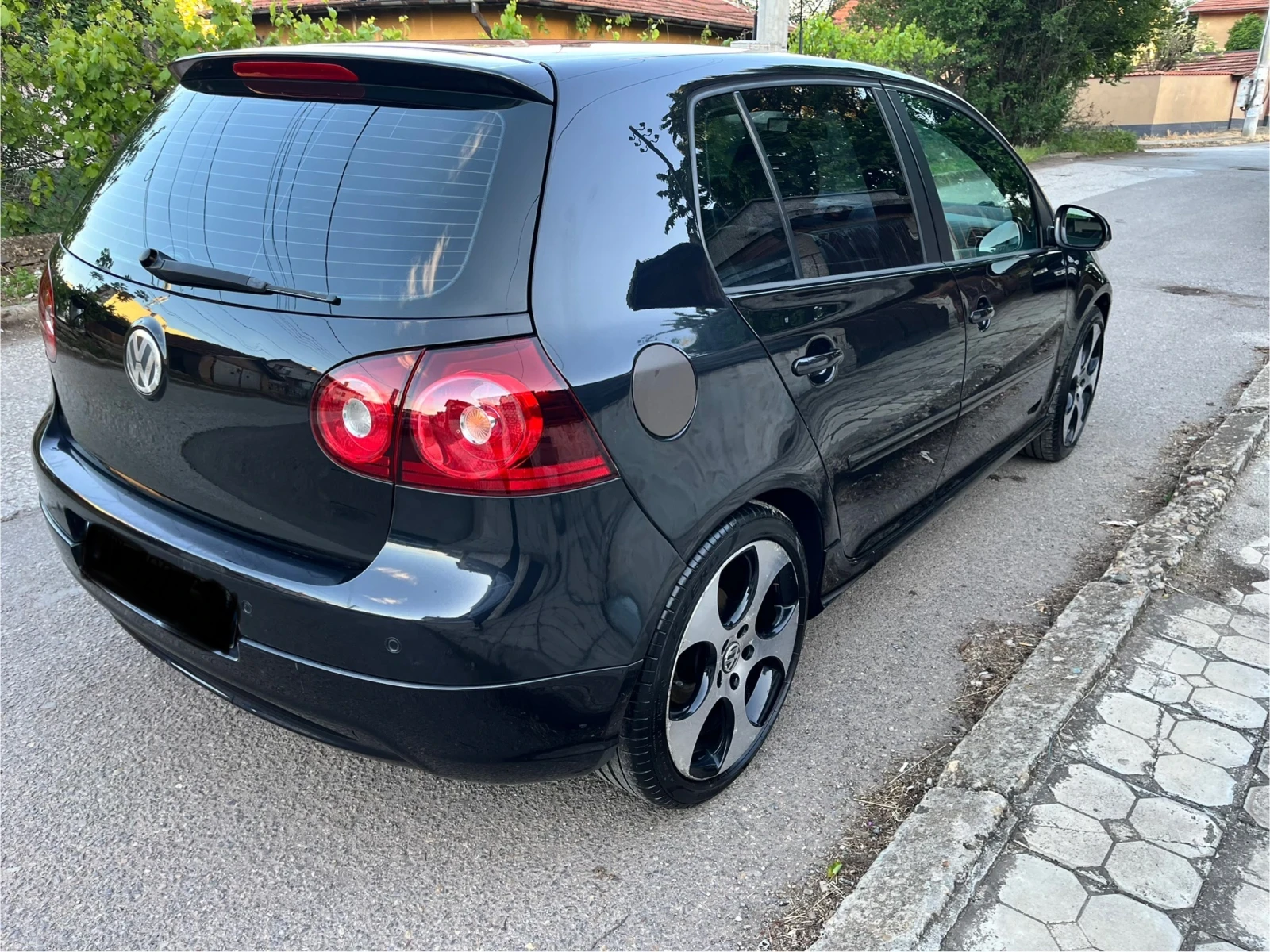 VW Golf BICENTENARY/1.9/BKC/6 ск/GTI PACK/Кожа/Navi/Xenon - изображение 4