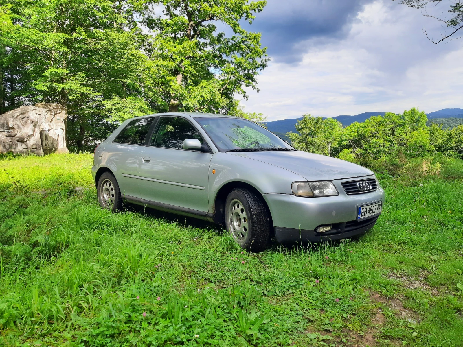 Audi A3 1.6i (8L) - изображение 2