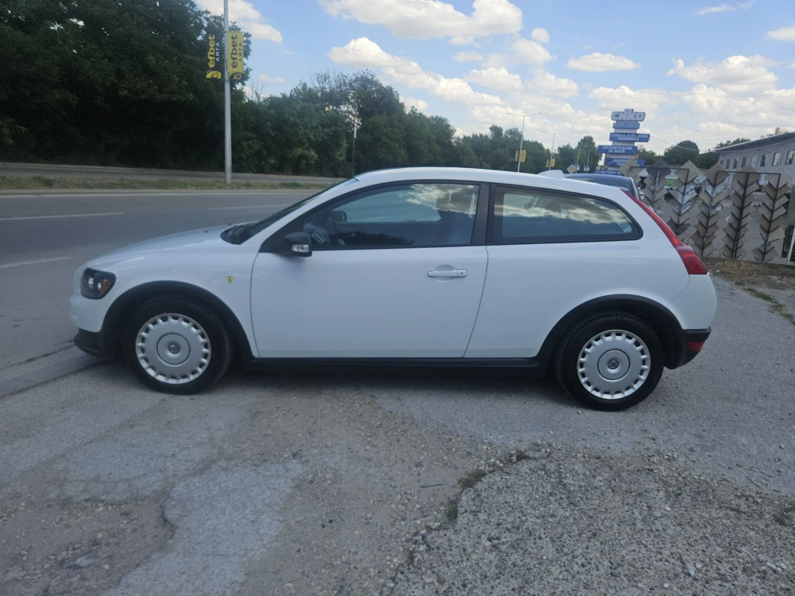 Volvo C30 2.0d--AUTOMAT - изображение 4