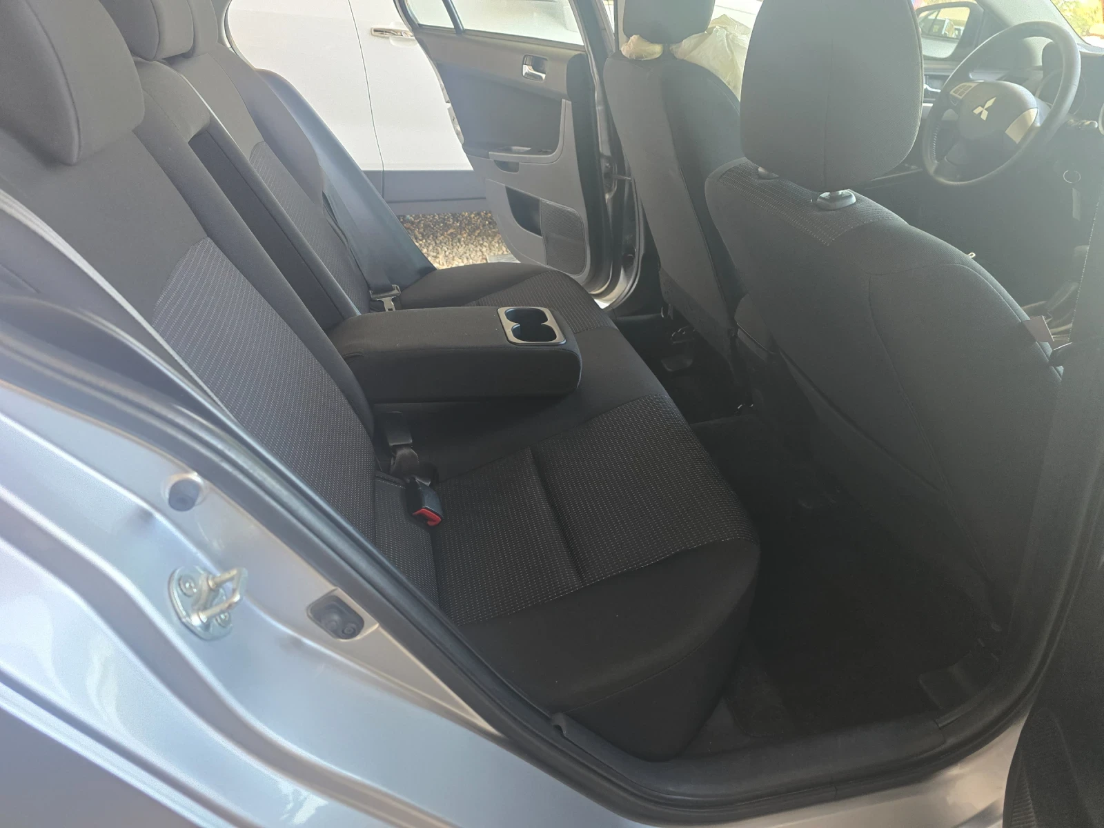 Mitsubishi Lancer 1.5  | Mobile.bg   12