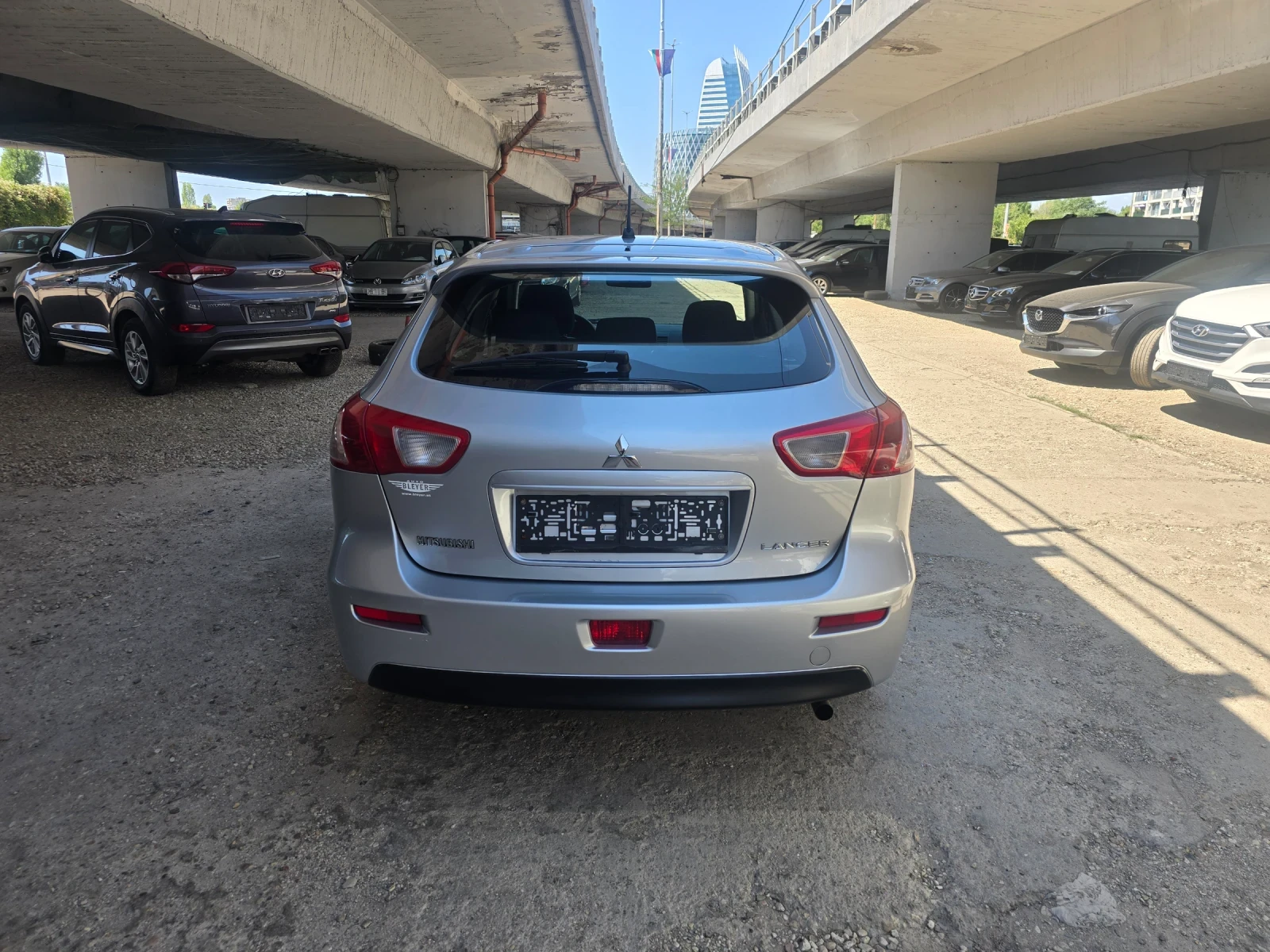 Mitsubishi Lancer 1.5 петфектна - изображение 5
