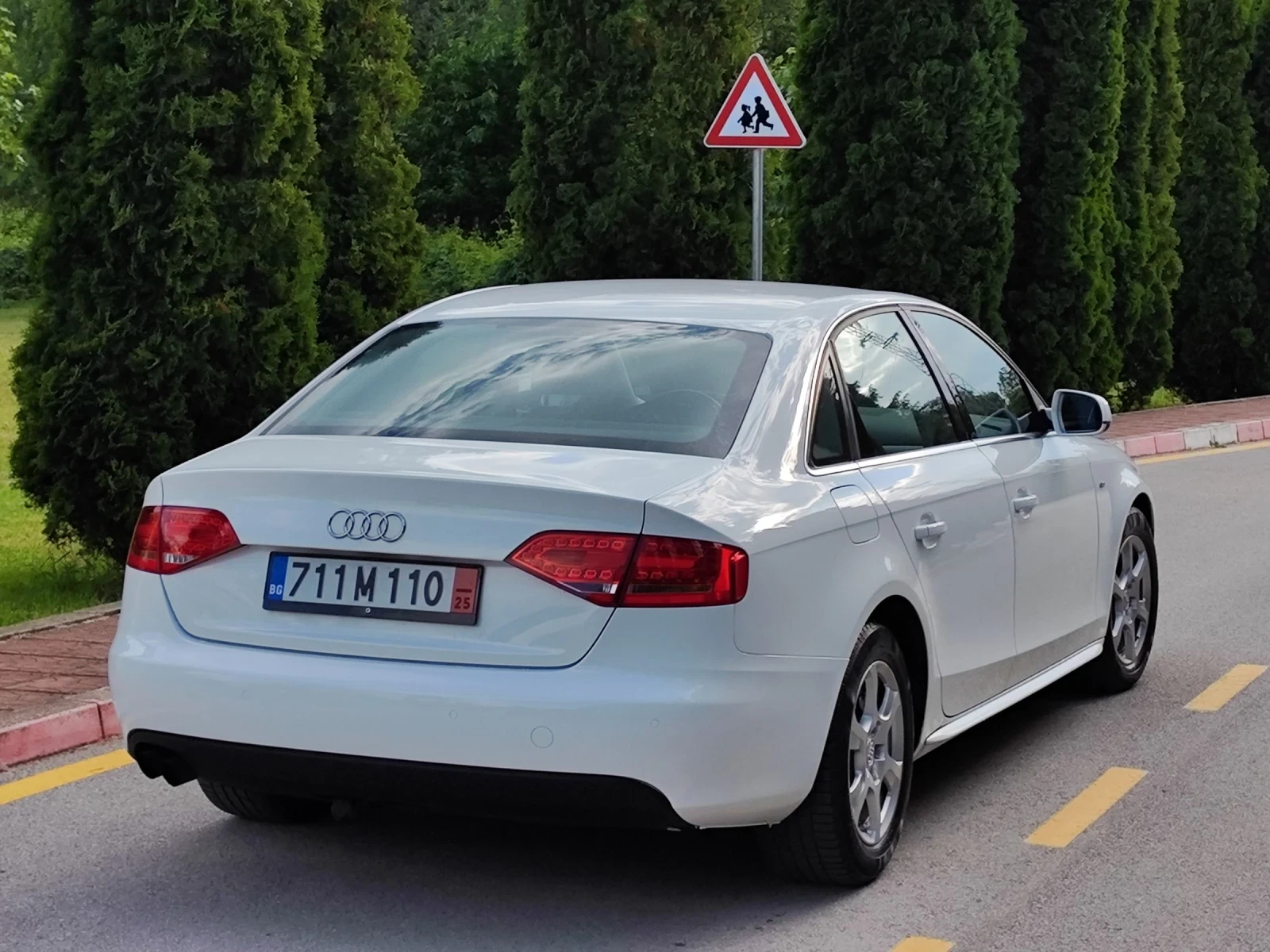 Audi A4 1.8T(120)* S-LINE* LED* BI-XENON* НОВ ВНОС*  - изображение 6