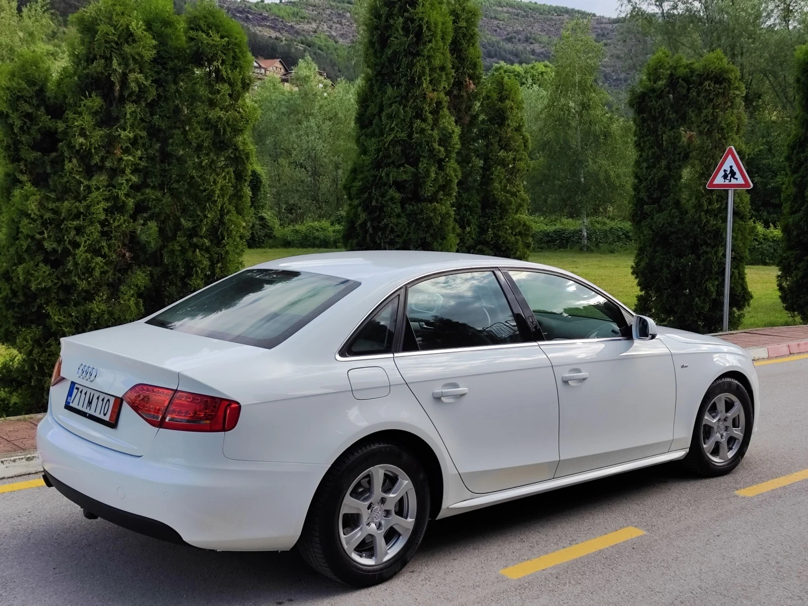 Audi A4 1.8T(120)* S-LINE* LED* BI-XENON* НОВ ВНОС*  - изображение 7