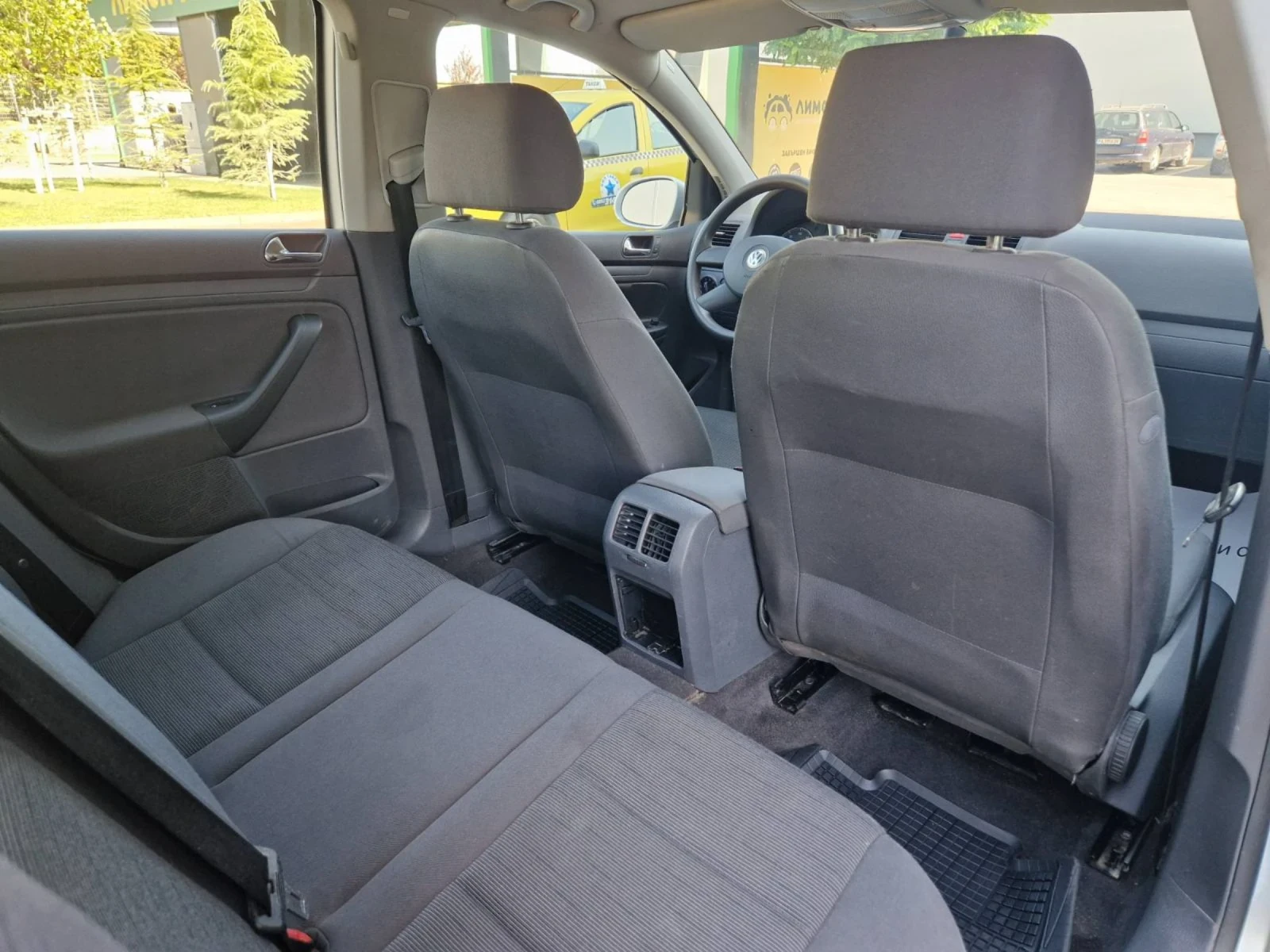 VW Golf 1.4 / 75 к.с. - изображение 9
