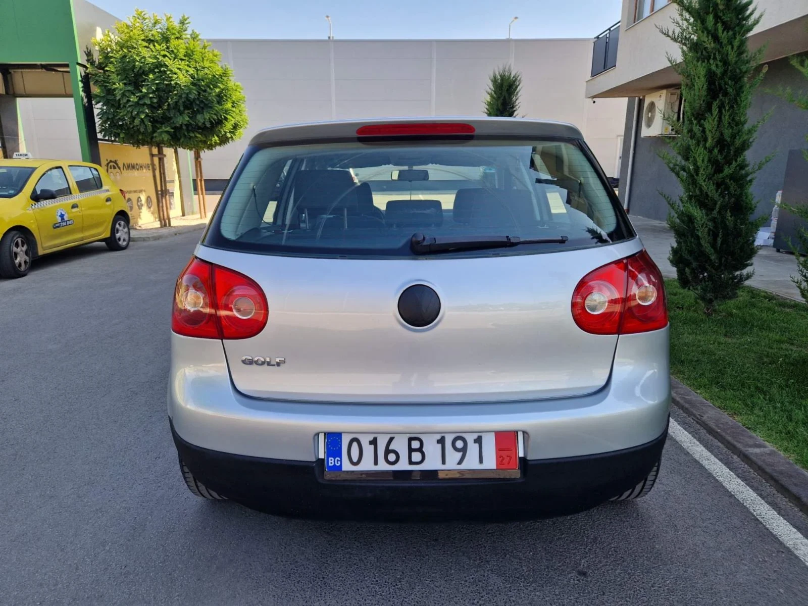 VW Golf 1.4 / 75 к.с. - изображение 5