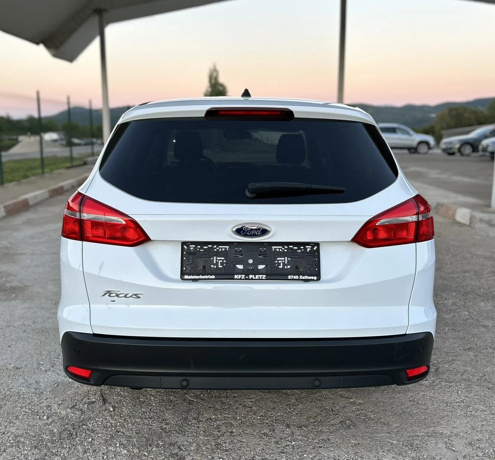 Ford Focus TITANIUM, 2017г, автоматик, 89000км!!! - изображение 5