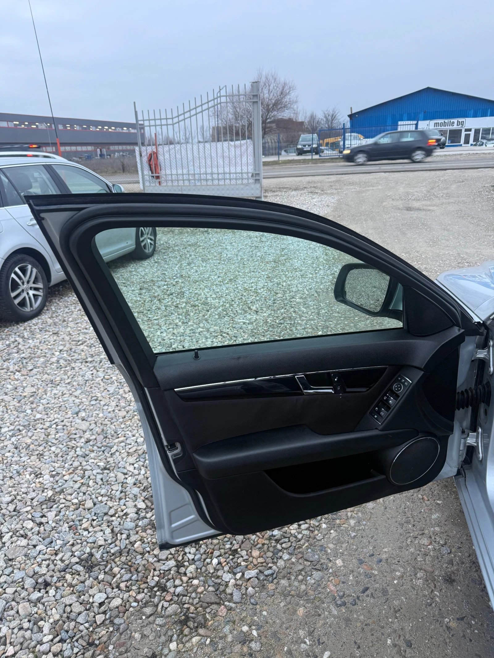 Mercedes-Benz C 220 2.2CDI* �������* ������ | Mobile.bg � ����������� 9