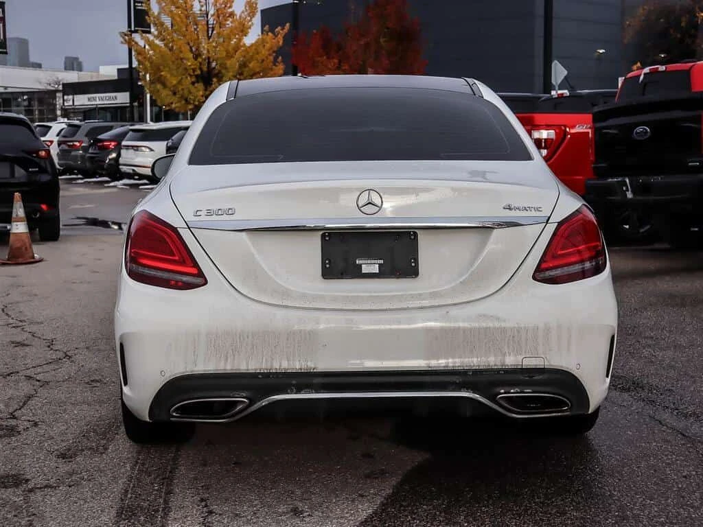 Mercedes-Benz C 300 * АВТО КРЕДИТ* ЦЕНА ДО БГ * СЕРВИЗНА ИСТОРИЯ *  - изображение 3