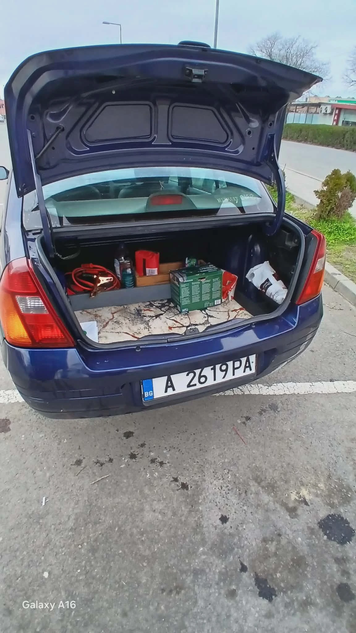 Renault Clio, снимка 7 - Автомобили и джипове - 53748859