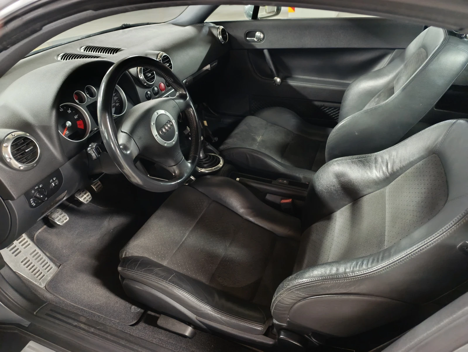 Audi Tt 1.8Т 4х4, BAM, 225 к.с., снимка 5 - Автомобили и джипове - 53933077