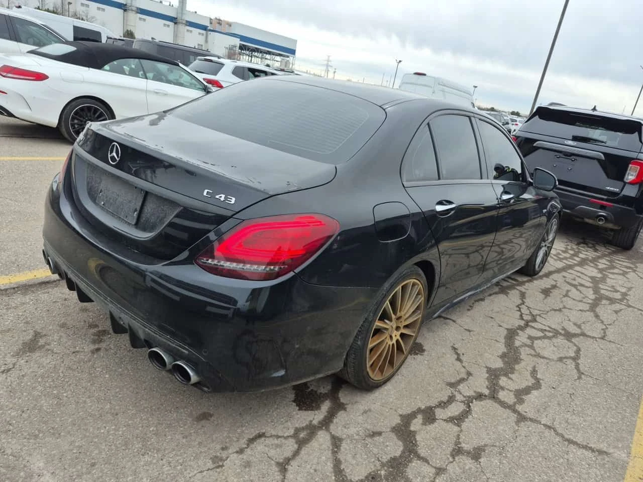 Mercedes-Benz C 43 AMG * 43 * CARFAX * ЧЕРВЕНИ ШЕВОВЕ * , снимка 3 - Автомобили и джипове - 53991164